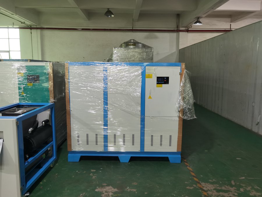 冷水機制冷劑出現(xiàn)泄露怎么處理？