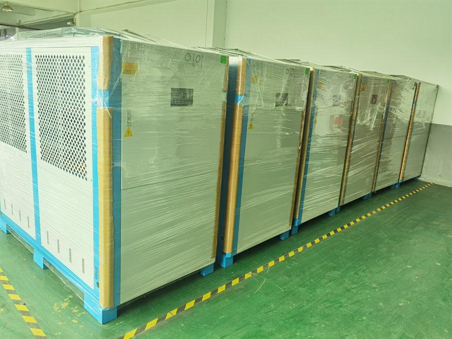 恒溫冷水機(jī)的工作原理是什么？